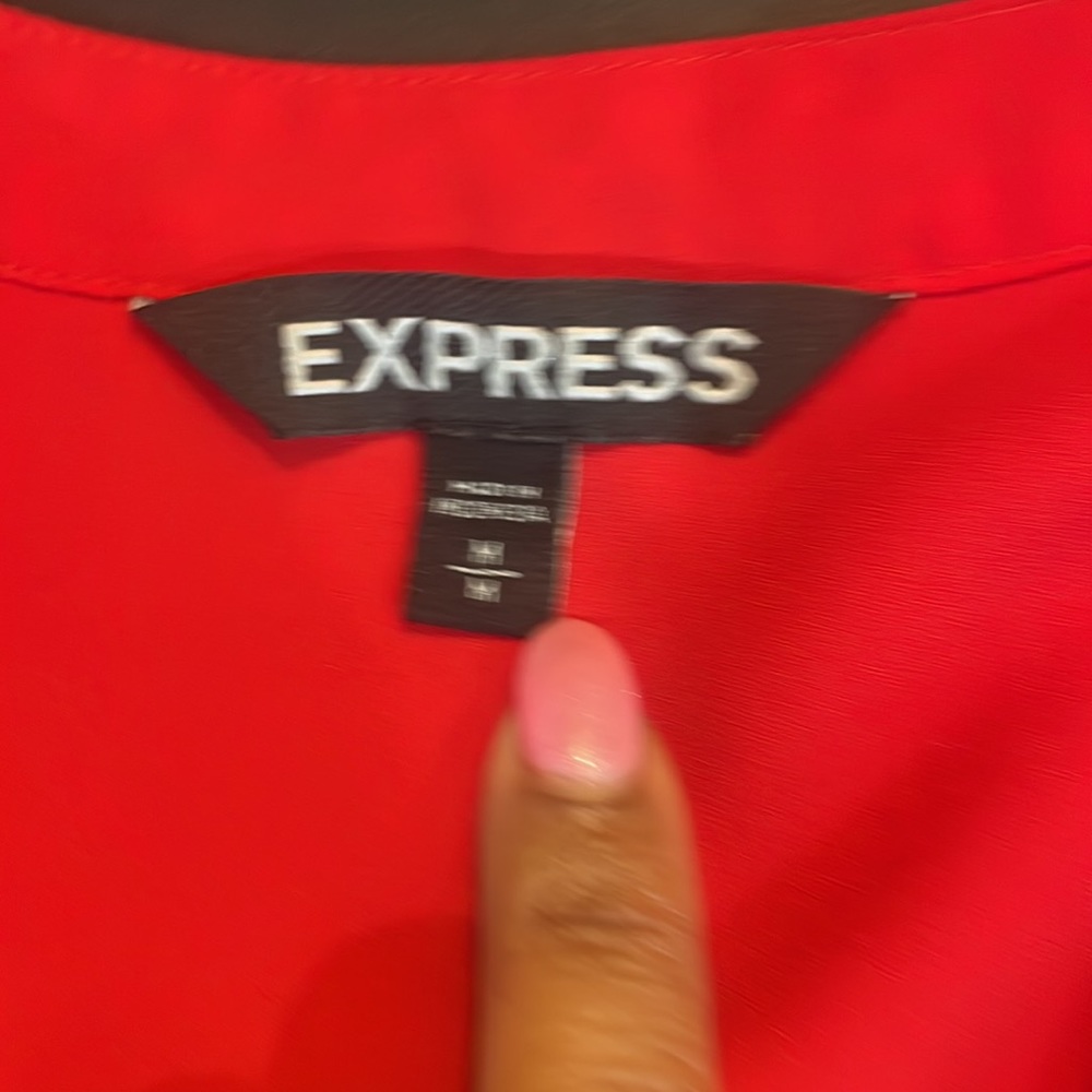 Express Red Gold front 1/4 Zipper,long Sleeve, 2 pockets, Popover top, Medium - Picture 5 of 10